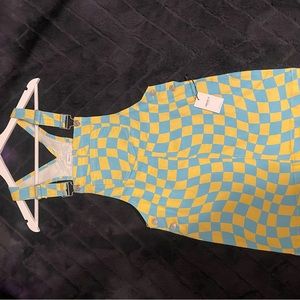 Overall dress